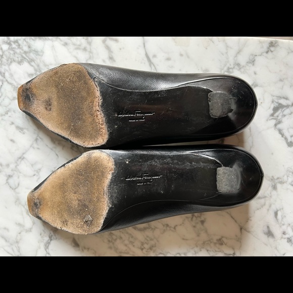 Authentic Salvatore Ferragmo Heels - Picture 4 of 7